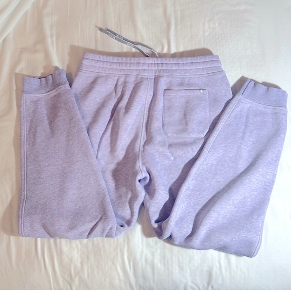 Rare FIGS Off-Shift Lilac Dawn sweatpants - Picture 4 of 5